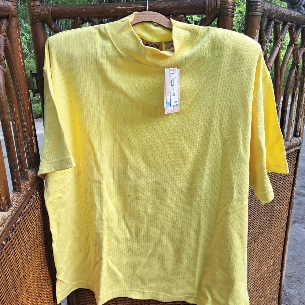 Great Northwest new vintage yellow shirt 2x 🌻🌼💐🏵with tags.